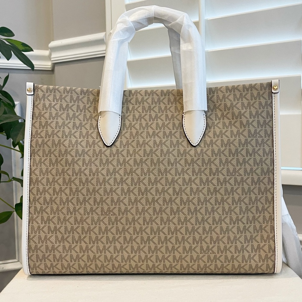 🔥NeW! Michael Kors Mirella Medium Tote - Picture 4 of 10